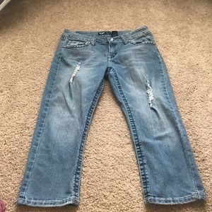 VIP light washed cropped jeans